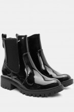 Черно-Лачена кожа