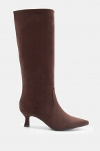 Кафяво Тъмно