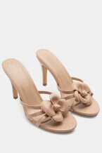 Μπεζ-Σκούρο