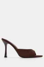 Кафяво Тъмно