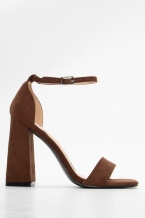 Кафяво Тъмно