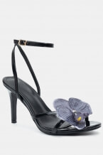 Черно-Лачена кожа